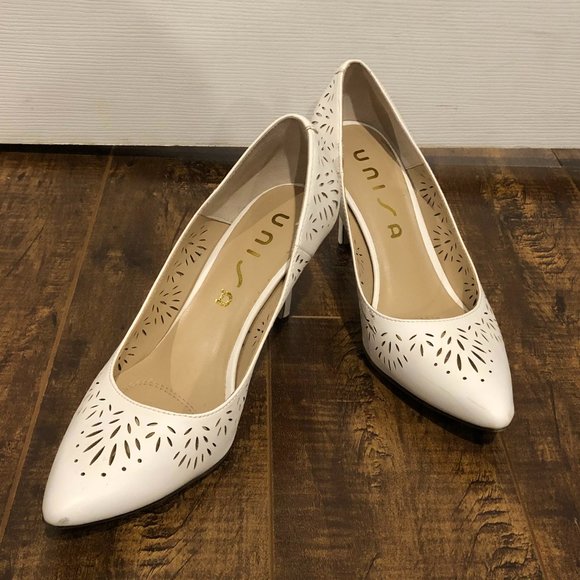Unisa White Pointed Heels - Picture 1 of 5
